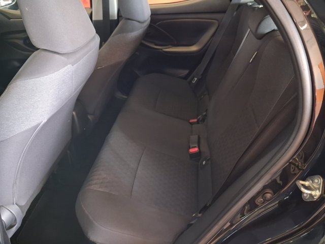 TOYOTA Yaris 1.5h business