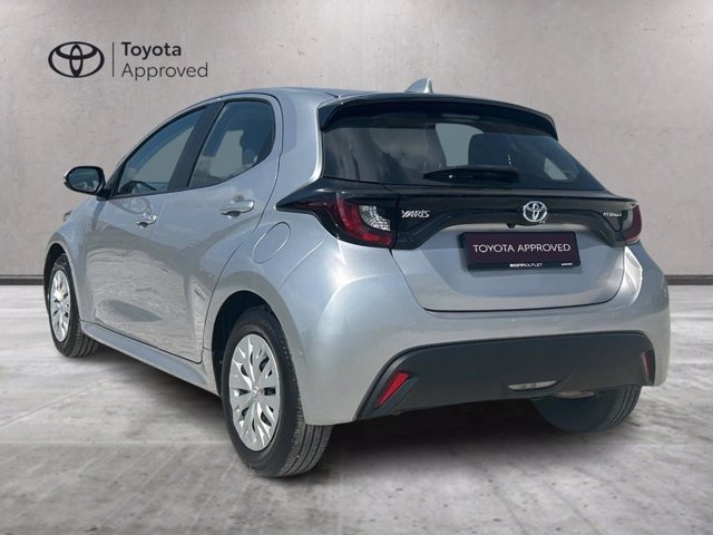 TOYOTA Yaris 1.5 Hybrid 5 porte Active