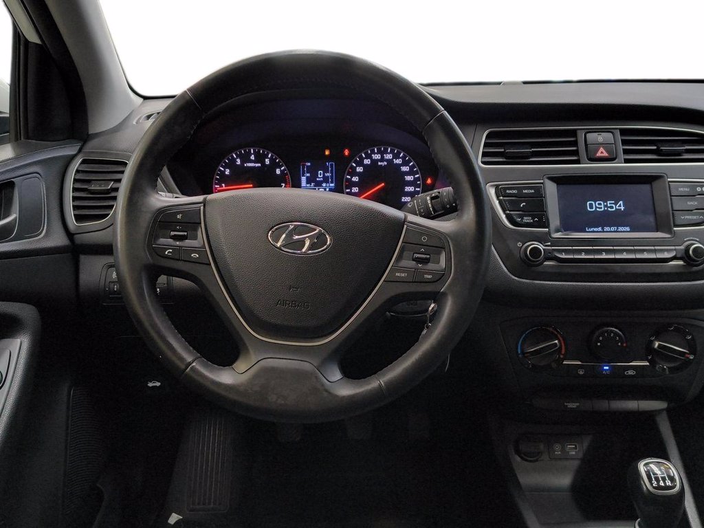 HYUNDAI i20 1.2 5 porte Advanced