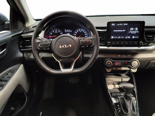KIA Stonic 1.0 t-gdi mhev black edition navi pack 120cv dct