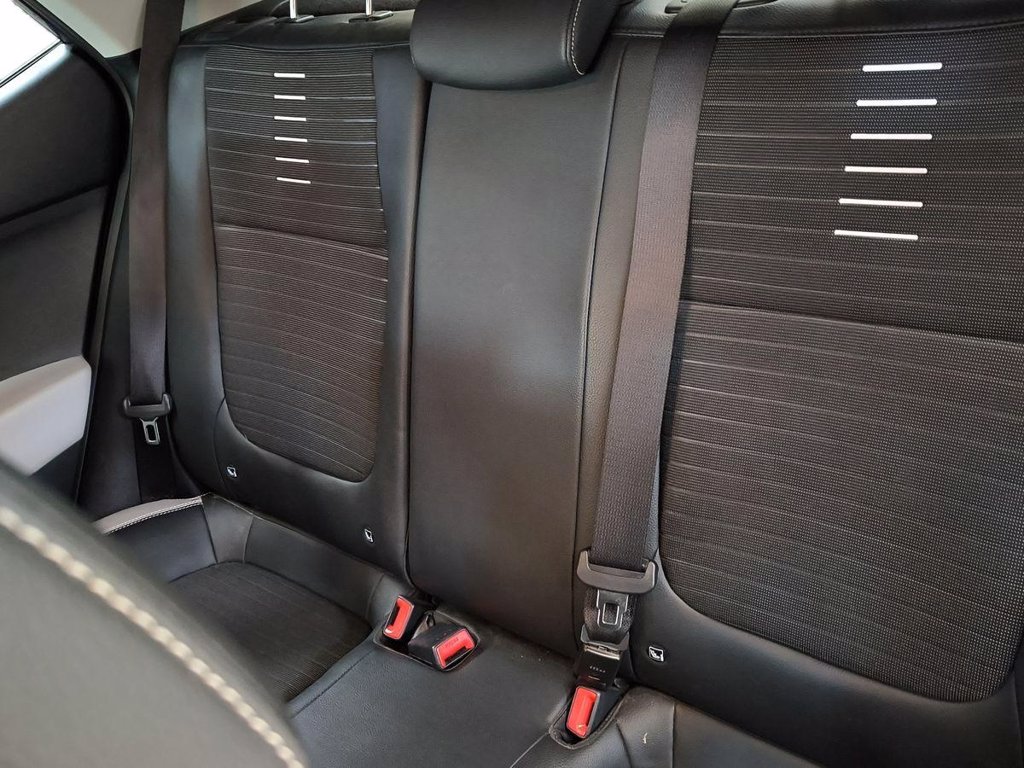 KIA Stonic 1.0 t-gdi mhev black edition navi pack 120cv dct