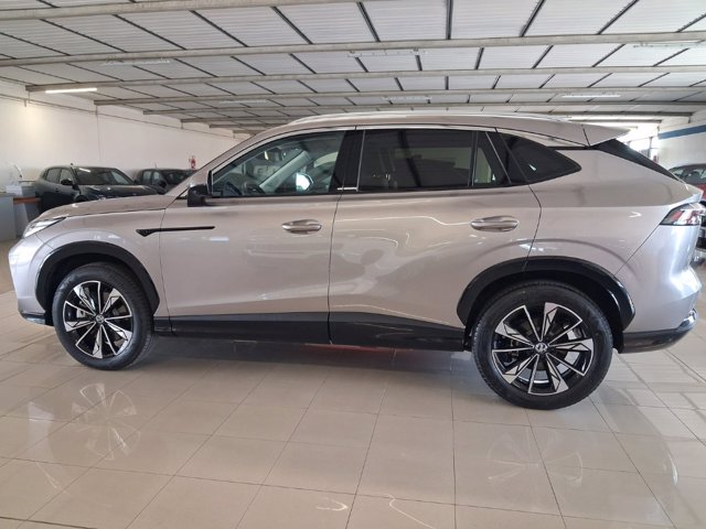 MG HS HEV Luxury