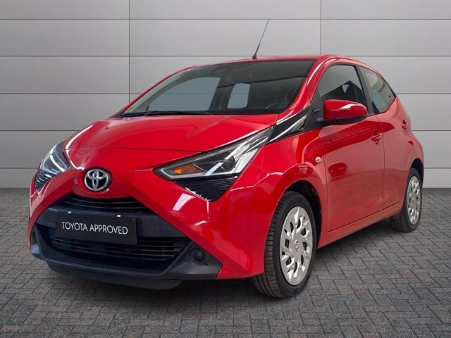TOYOTA Aygo Connect 1.0 VVT-i 72 CV 5 porte x-play