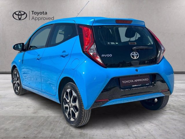 TOYOTA Aygo 1.0 VVT-i 72 CV 5 porte x-cool MMT