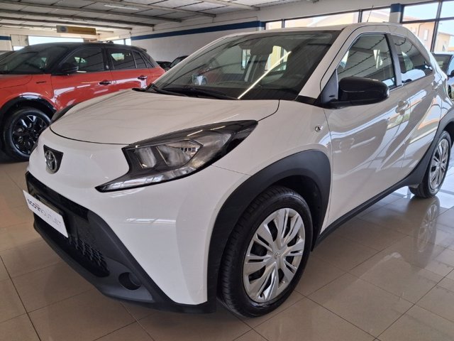 TOYOTA Aygo X 1.0 VVT-i 72 CV 5 porte Active