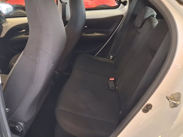 TOYOTA Aygo X 1.0 VVT-i 72 CV 5 porte Active