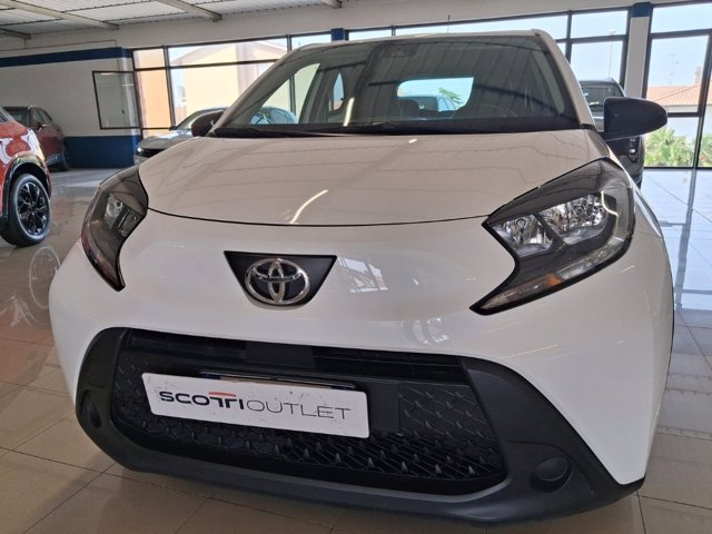 TOYOTA Aygo X 1.0 VVT-i 72 CV 5 porte Active
