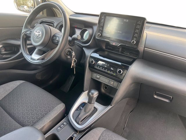 TOYOTA Yaris cross 1.5h active fwd 116cv e-cvt