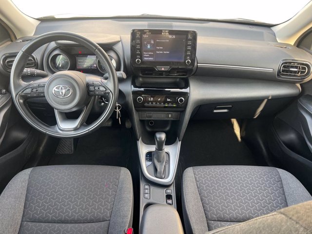 TOYOTA Yaris cross 1.5h active fwd 116cv e-cvt