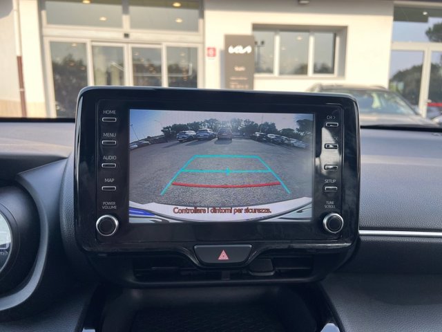 TOYOTA Yaris cross 1.5h active fwd 116cv e-cvt