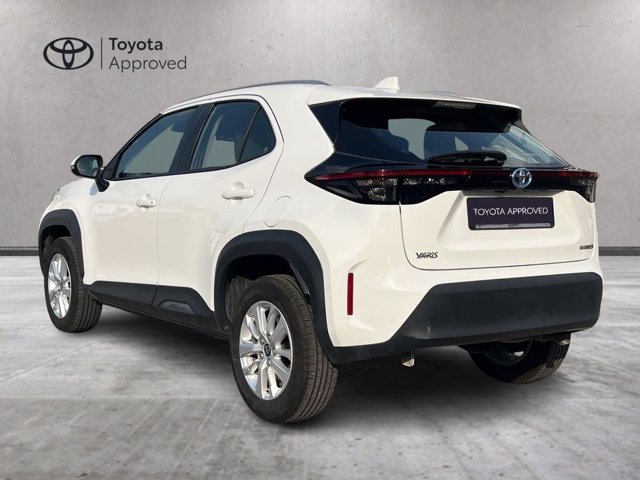 TOYOTA Yaris cross 1.5h active fwd 116cv e-cvt