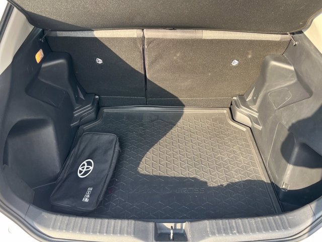 TOYOTA Yaris cross 1.5h active fwd 116cv e-cvt