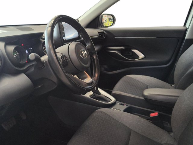 TOYOTA Yaris Cross 1.5 Hybrid 5p. E-CVT Active