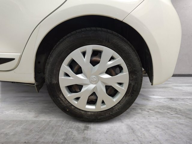 TOYOTA Yaris 5p 1.0 active