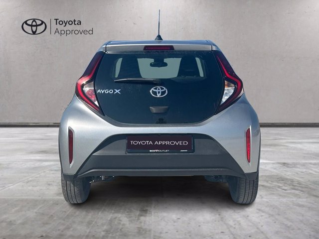 TOYOTA Aygo x 1.0 active 72cv