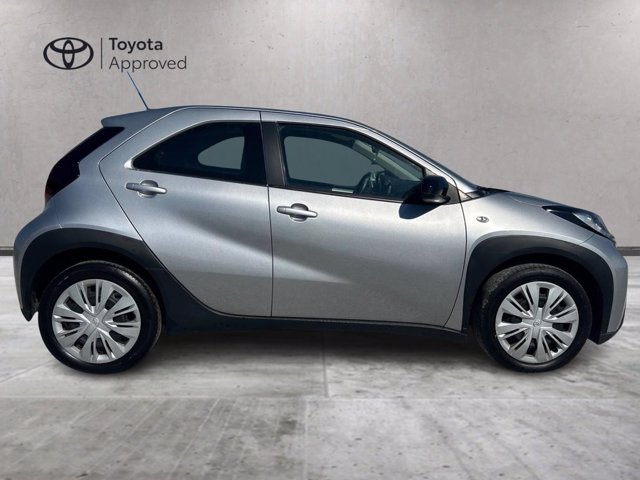 TOYOTA Aygo x 1.0 active 72cv