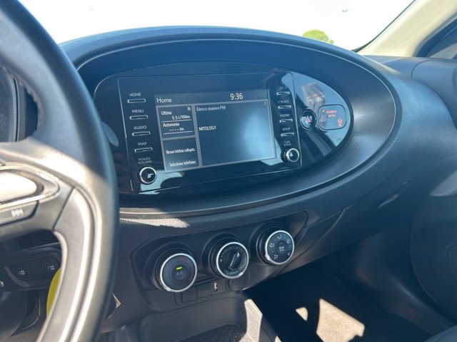 TOYOTA Aygo x 1.0 active 72cv