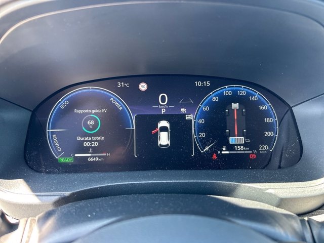 TOYOTA Yaris cross 1.5h lounge fwd 130cv e-cvt