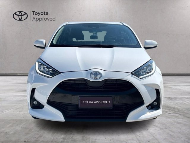 TOYOTA Yaris 1.0 trend