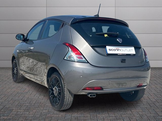 LANCIA Ypsilon 1.0 firefly hybrid oro s&s 70cv