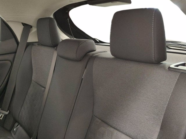 TOYOTA Yaris 1.5h trend