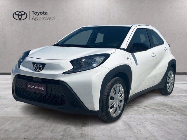 TOYOTA Aygo x 1.0 active 72cv s-cvt