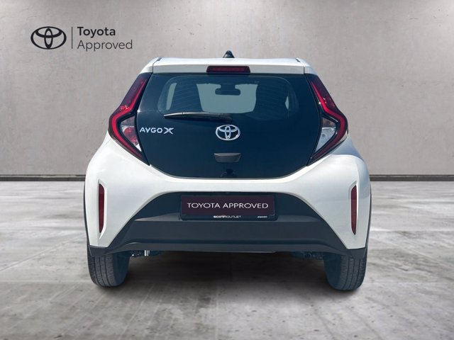 TOYOTA Aygo x 1.0 active 72cv s-cvt