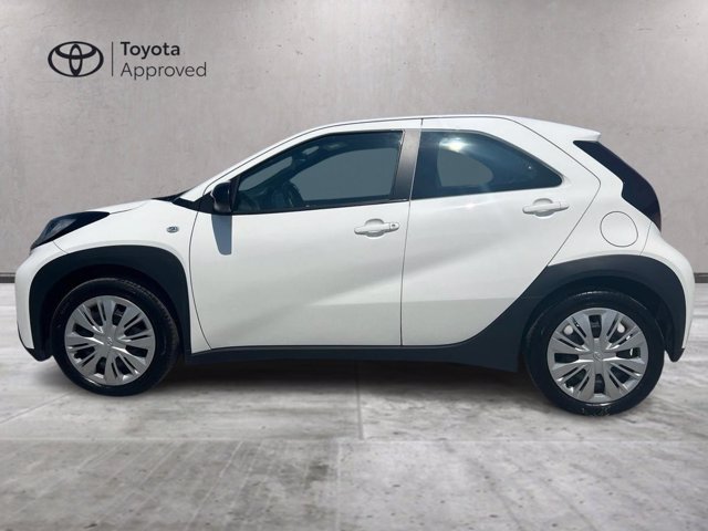 TOYOTA Aygo x 1.0 active 72cv s-cvt