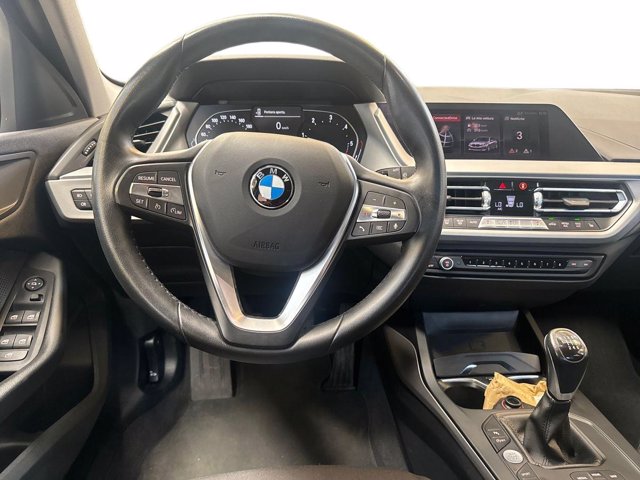 BMW 116d business advantage