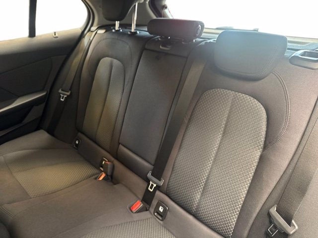 BMW 116d business advantage