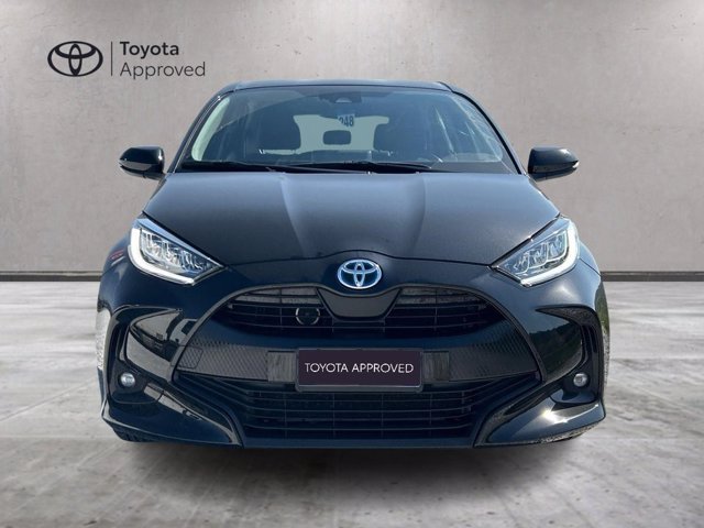 TOYOTA Yaris 1.5h lounge