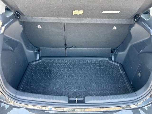 TOYOTA Yaris 1.5h lounge