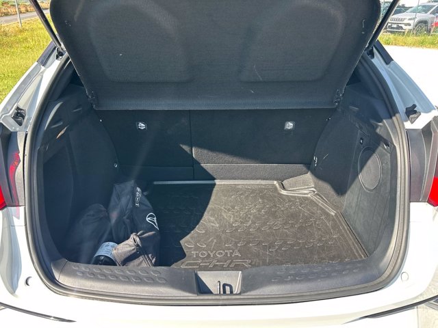 TOYOTA C-HR 1.8 Hybrid E-CVT GR Sport