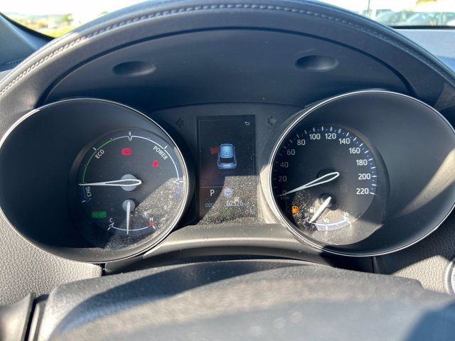TOYOTA C-hr 1.8h trend e-cvt