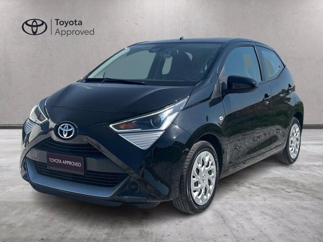 TOYOTA Aygo Connect 1.0 VVT-i 72 CV 5 porte x-play MMT