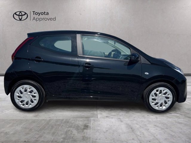 TOYOTA Aygo Connect 1.0 VVT-i 72 CV 5 porte x-play MMT