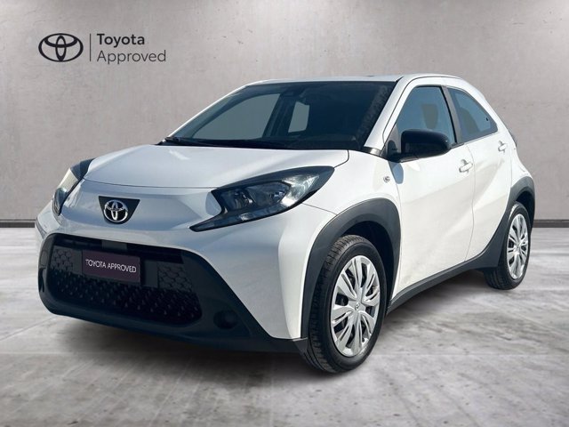 TOYOTA Aygo x 1.0 active 72cv