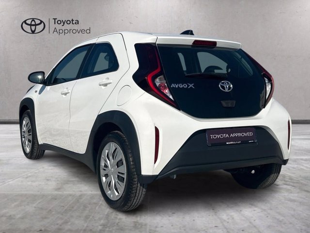 TOYOTA Aygo x 1.0 active 72cv