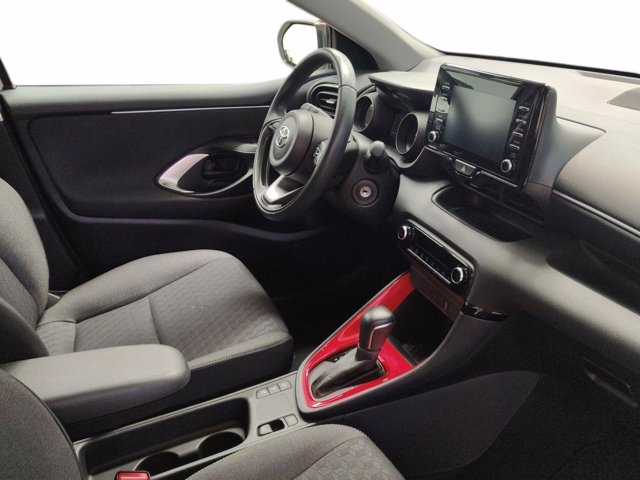 TOYOTA Yaris 1.5 Hybrid 5 porte Business