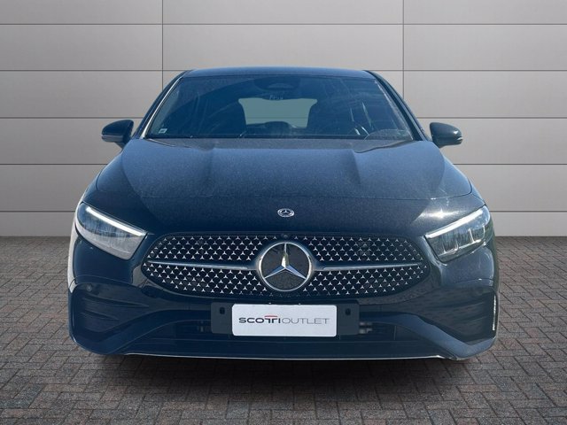 MERCEDES A 180 d amg line premium plus auto