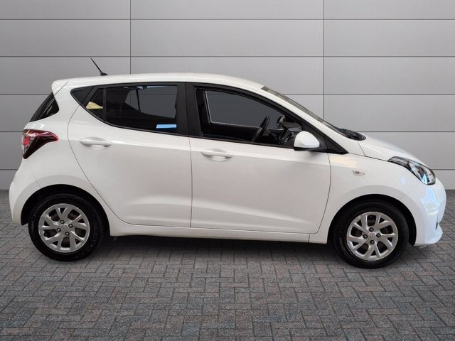 HYUNDAI i10 1.0 MPI Advanced