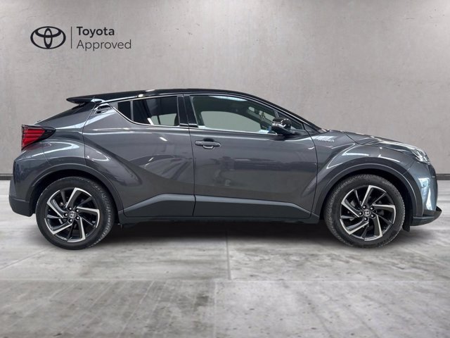 TOYOTA C-HR 2.0 Hybrid E-CVT Trend