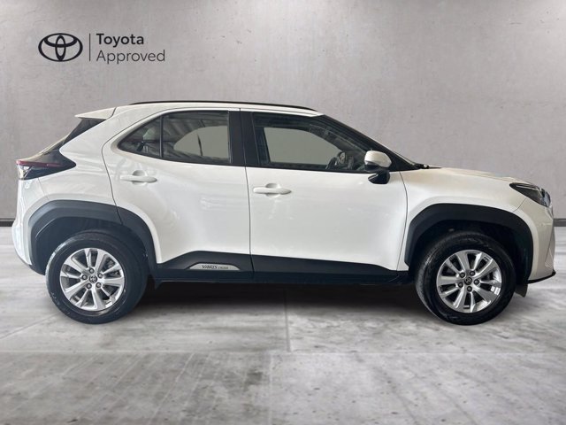 TOYOTA Yaris Cross 1.5 Hybrid 5p. E-CVT Active