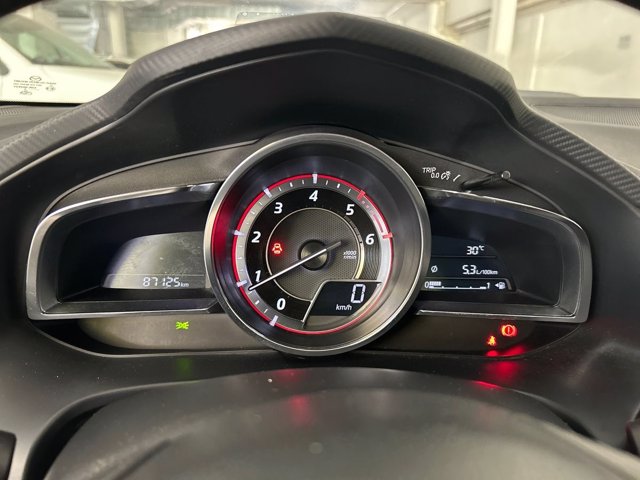 MAZDA Mazda3 1.5 Skyactiv-D Evolve