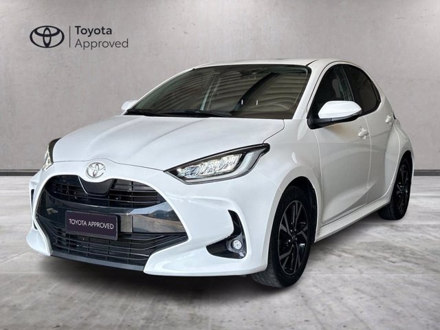 TOYOTA Yaris 1.5h trend