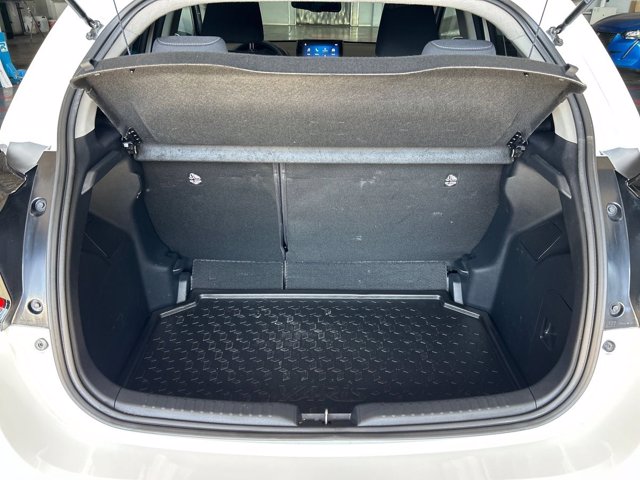 TOYOTA Yaris 1.5h trend