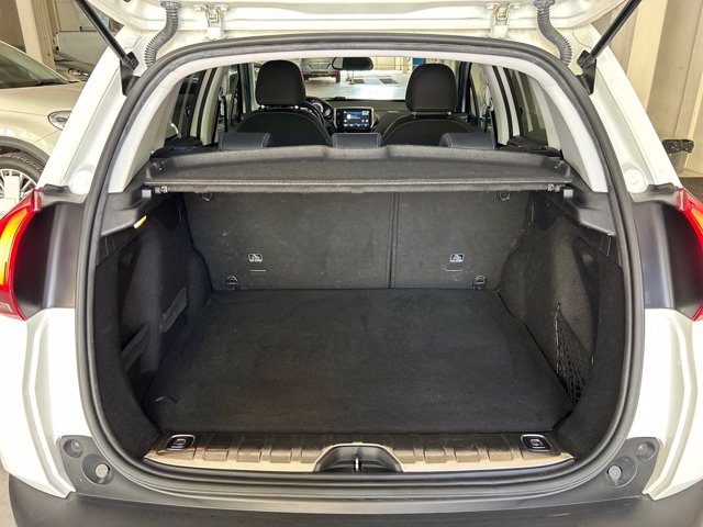 PEUGEOT 2008 1.6 bluehdi Active 100cv
