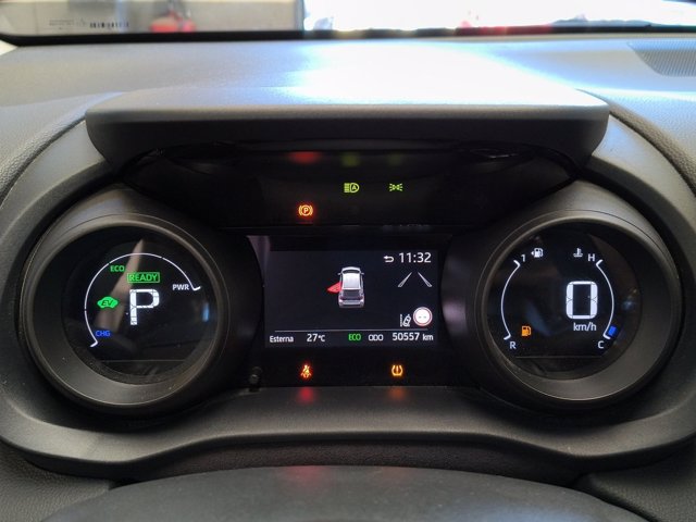 TOYOTA Yaris 1.5 Hybrid 5 porte Trend
