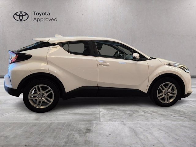 TOYOTA C-HR 1.8 Hybrid E-CVT Active