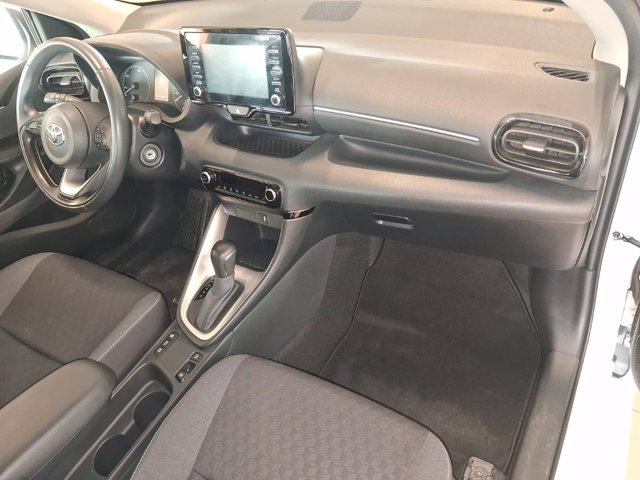 TOYOTA Yaris 1.5 Hybrid 5 porte Active
